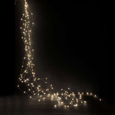 Cascada 700 LEDs fijos interior luz cálida y 250cm largo