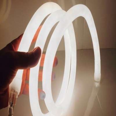 Alimentador de corriente 220V para neón LED