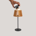 Lámpara solar de bambú con batería recargable sin cables