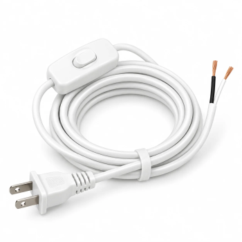 Cable de conexión blanco de 2,4 m con enchufe USA e interruptor