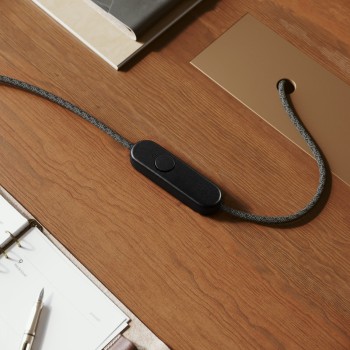 Regulador táctil universal para lámparas de mesa LED e incandescentes