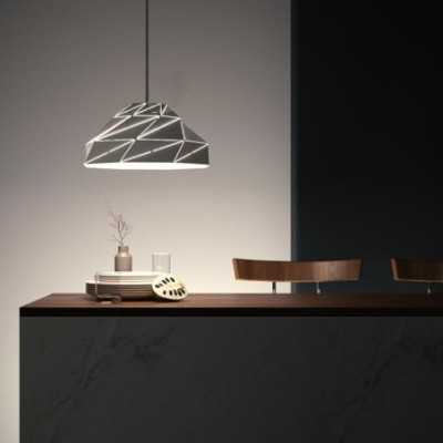 Pantalla de diseño minimal metálica negra 380mm x 180mm