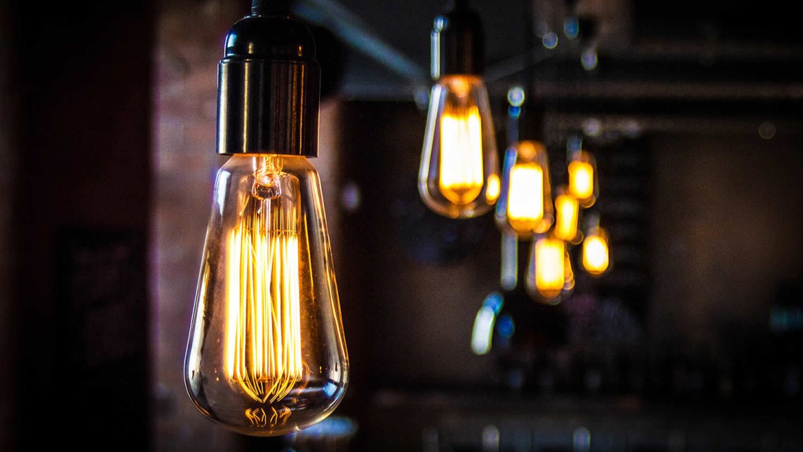 Los portalámparas simples: la opción básica para crear tu lámpara